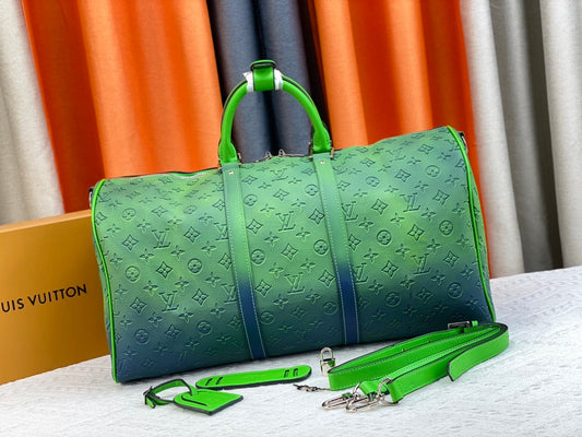 Louis Vuitton Travel Bags For Men #1069134