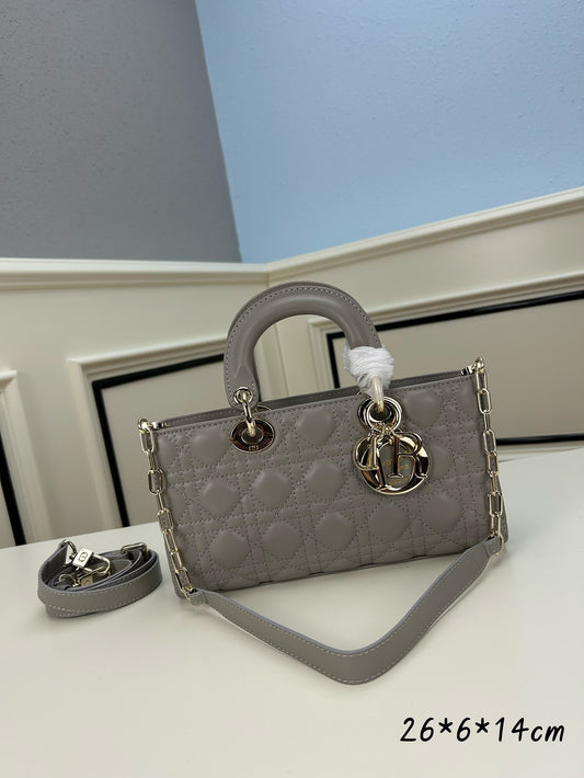 Christian Dior Aaa Quality Handbags For Women #1119105