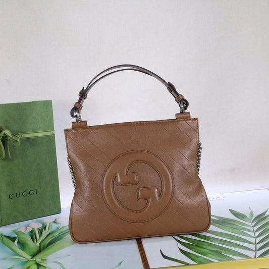 Gucci Aaa Quality Handbags For Women #1121640