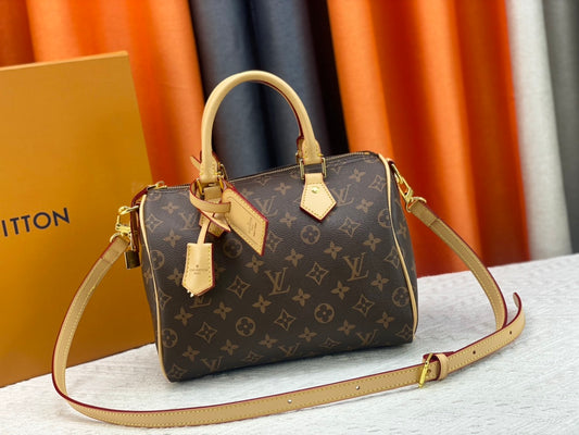 Louis Vuitton Aaa Quality Handbags For Women #1122619