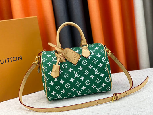 Louis Vuitton Aaa Quality Handbags For Women #1122624