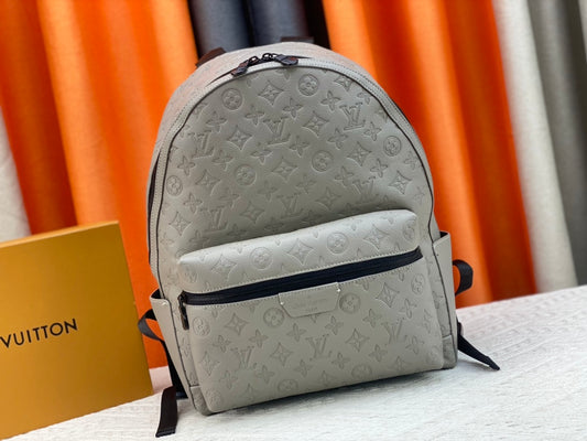 Louis Vuitton Aaa Quality Backpacks For Unisex #1122745