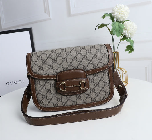 Gucci Aaa Quality Shoulder Bags For Women #1125401