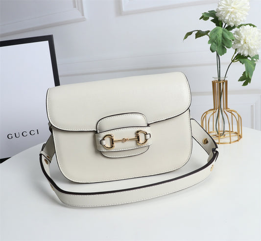 Gucci Aaa Quality Shoulder Bags For Women #1125404