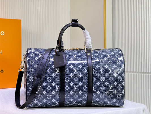 Louis Vuitton Travel Bags For Men #1126466