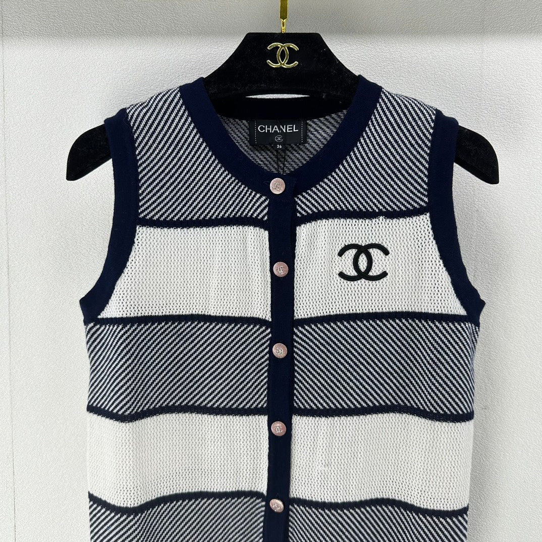 Chanel Sweaters Sleeveless For Women #1228493