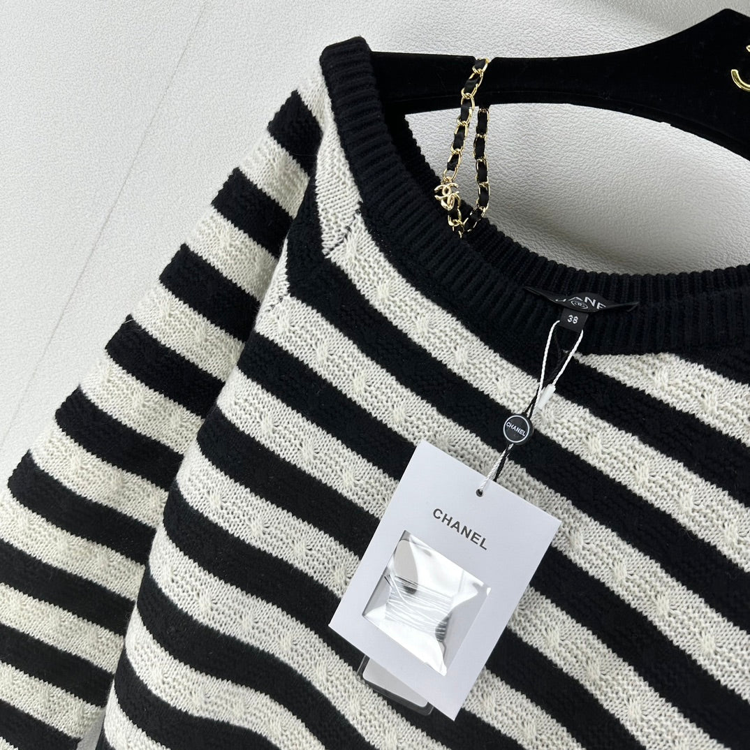 Chanel Sweaters Long Sleeved For Women #1228494