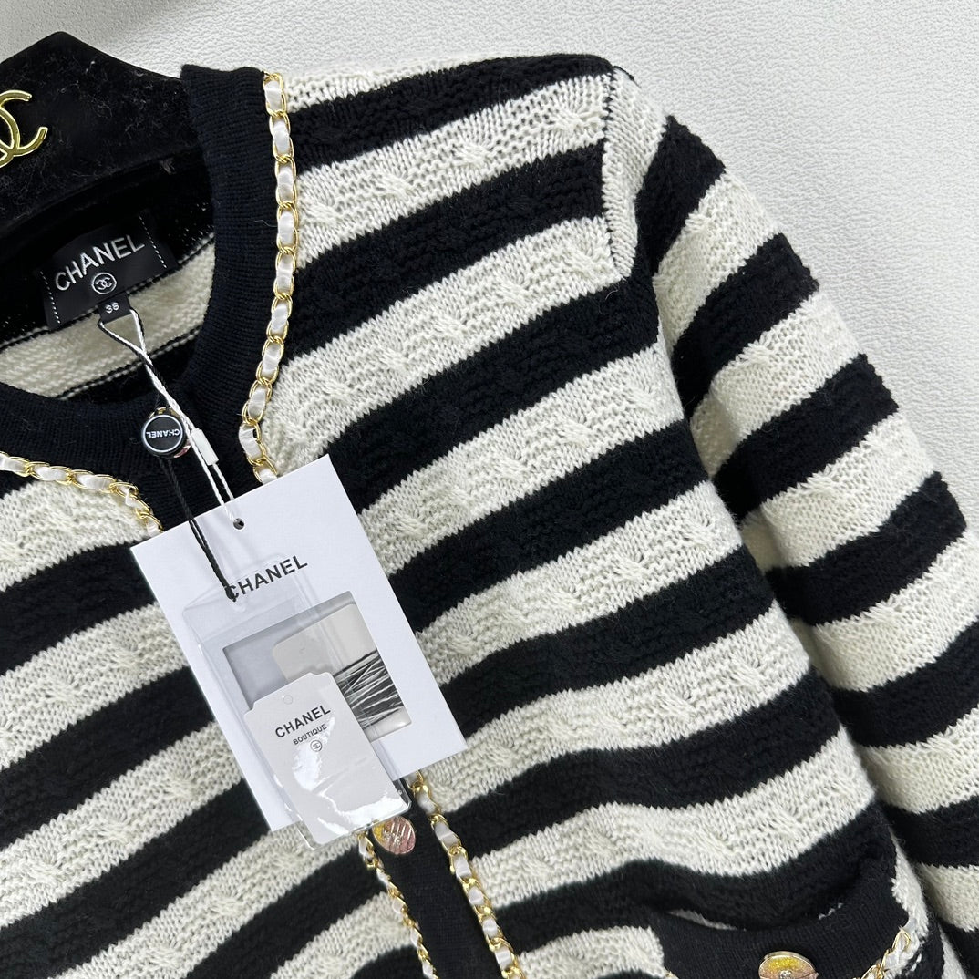 Chanel Sweaters Long Sleeved For Women #1228496