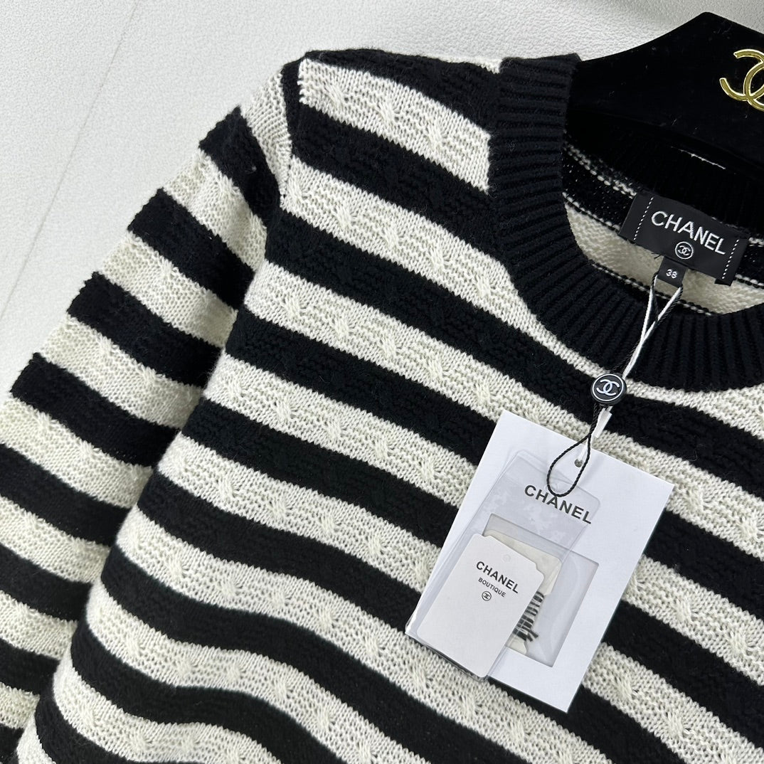 Chanel Sweaters Long Sleeved For Women #1228500