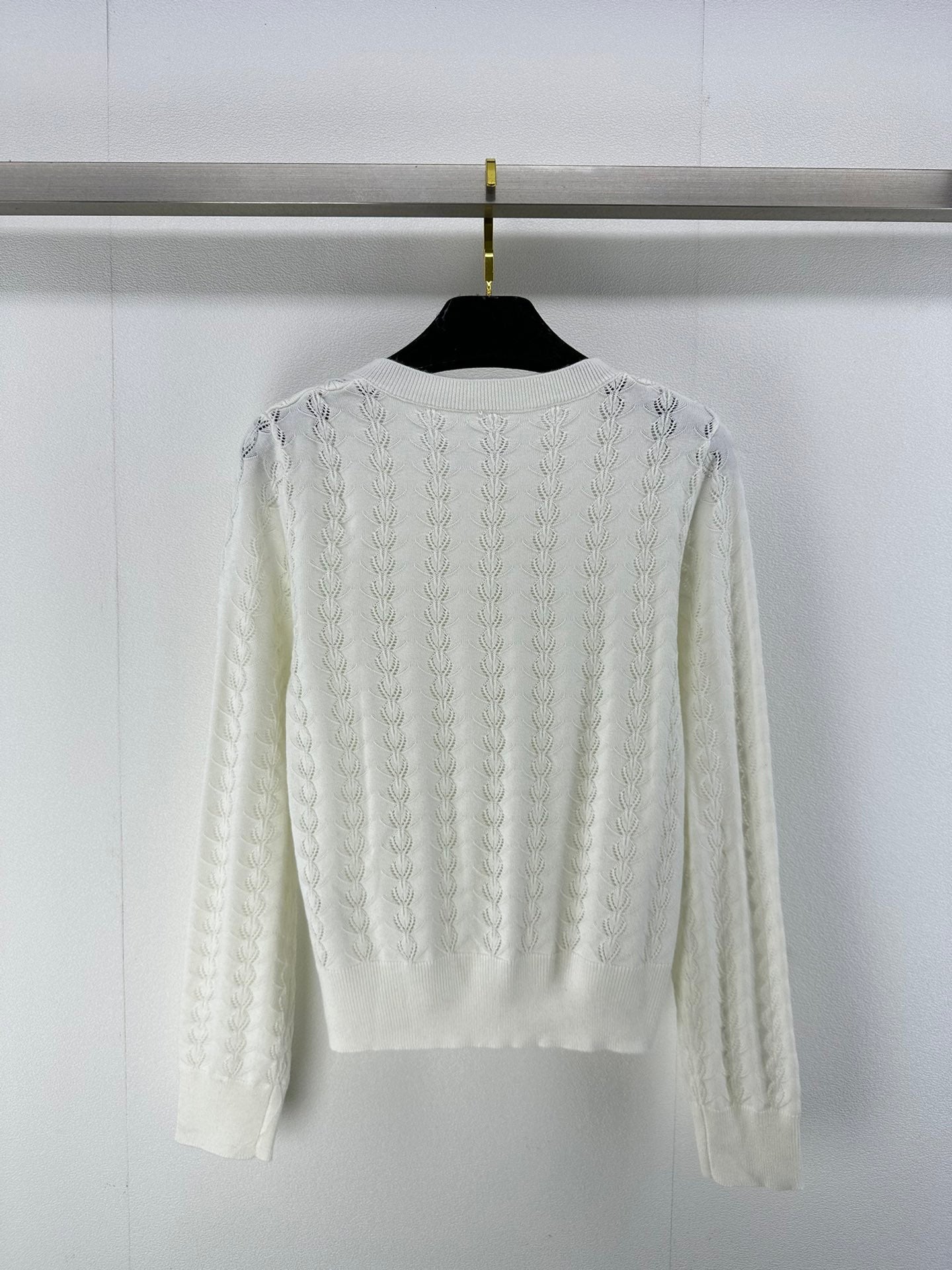 Chanel Sweaters Long Sleeved For Women #1237670