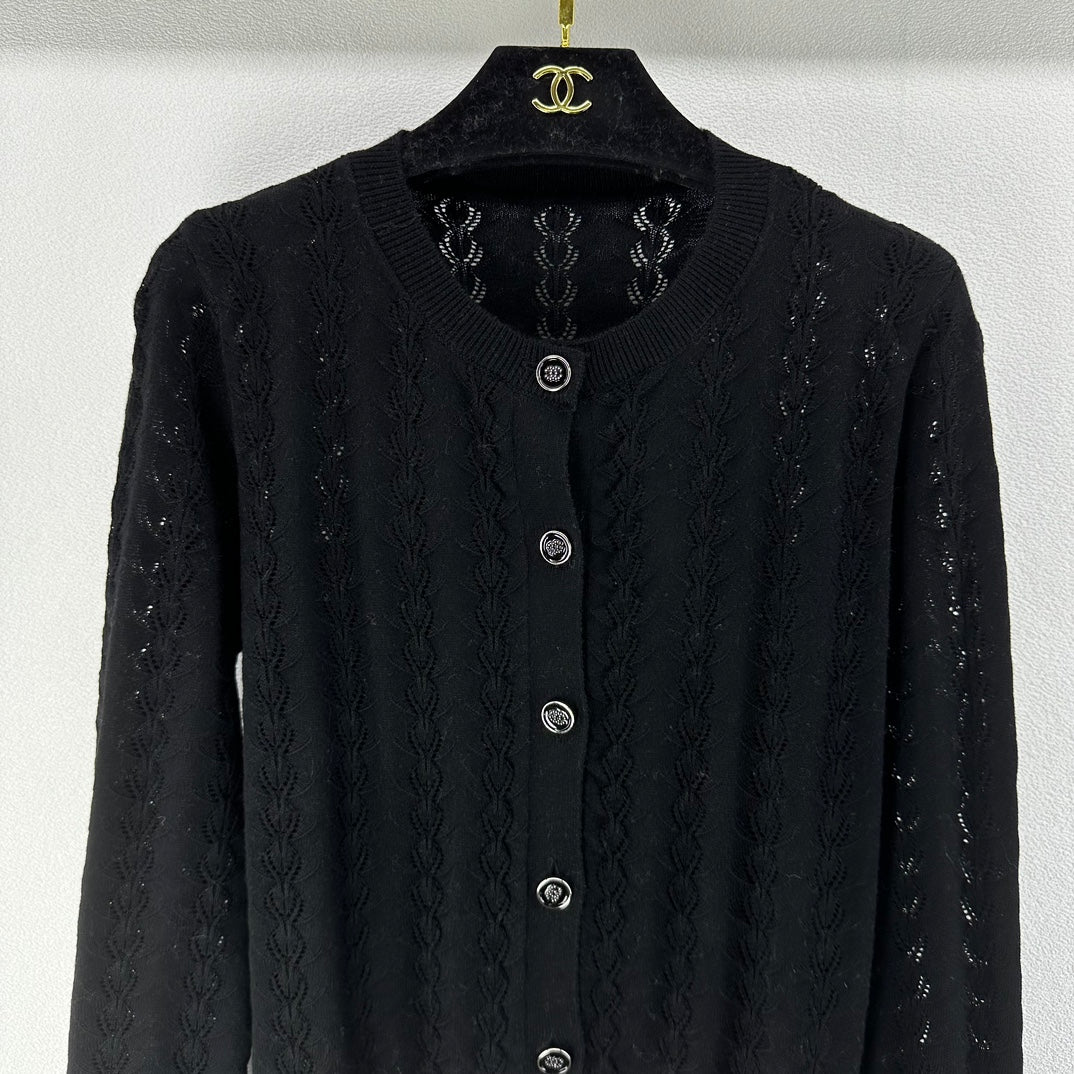 Chanel Sweaters Long Sleeved For Women #1237671