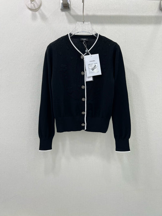 Chanel Sweaters Long Sleeved For Women #1237684