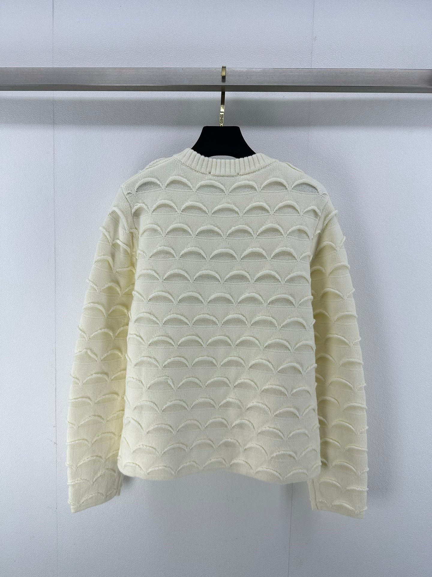 Chanel Sweaters Long Sleeved For Women #1239562