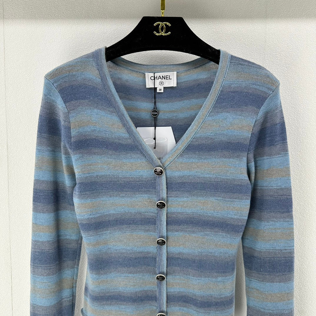 Chanel Sweaters Long Sleeved For Women #1239564