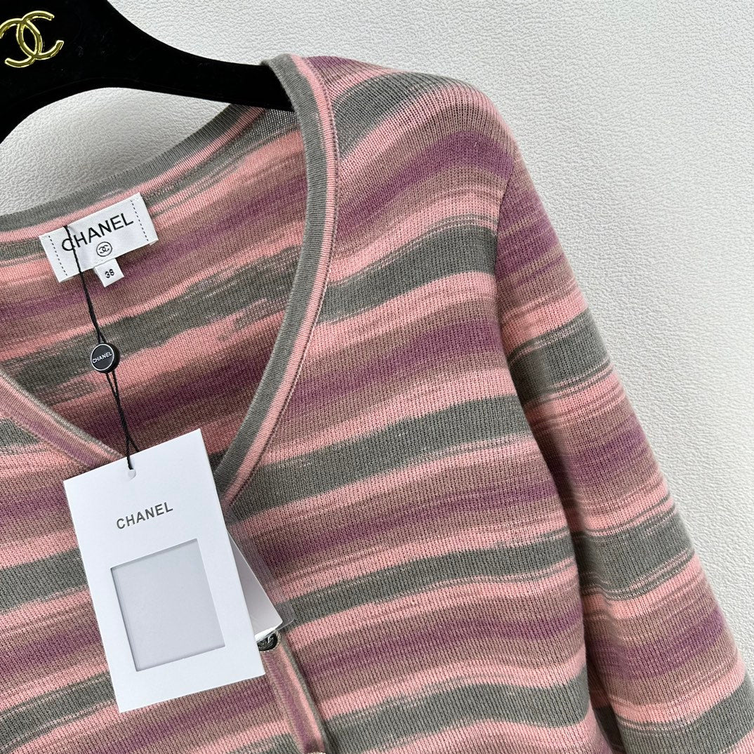 Chanel Sweaters Long Sleeved For Women #1239566