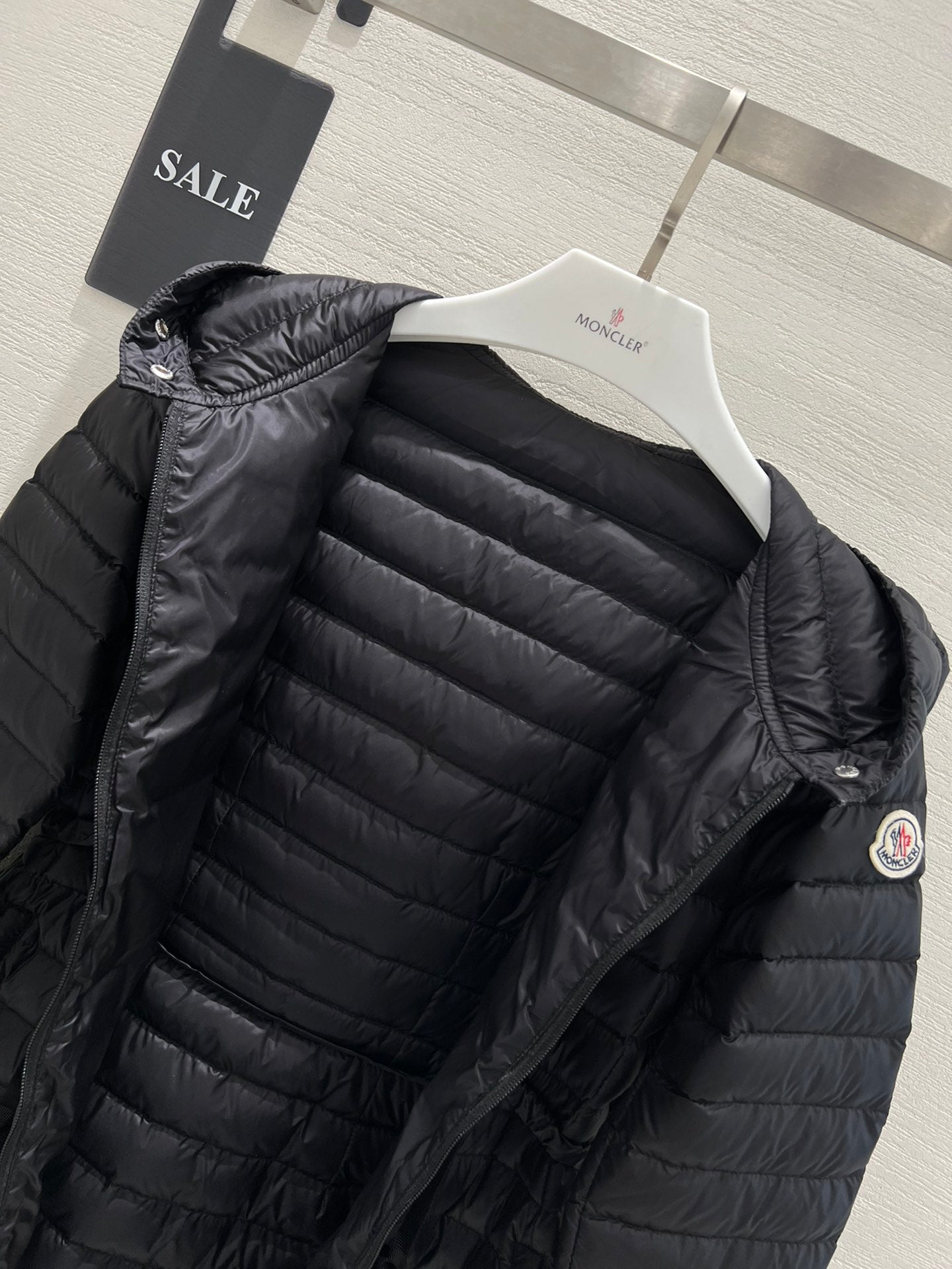 Moncler Down Feather Coat Long Sleeved For Women #1240185