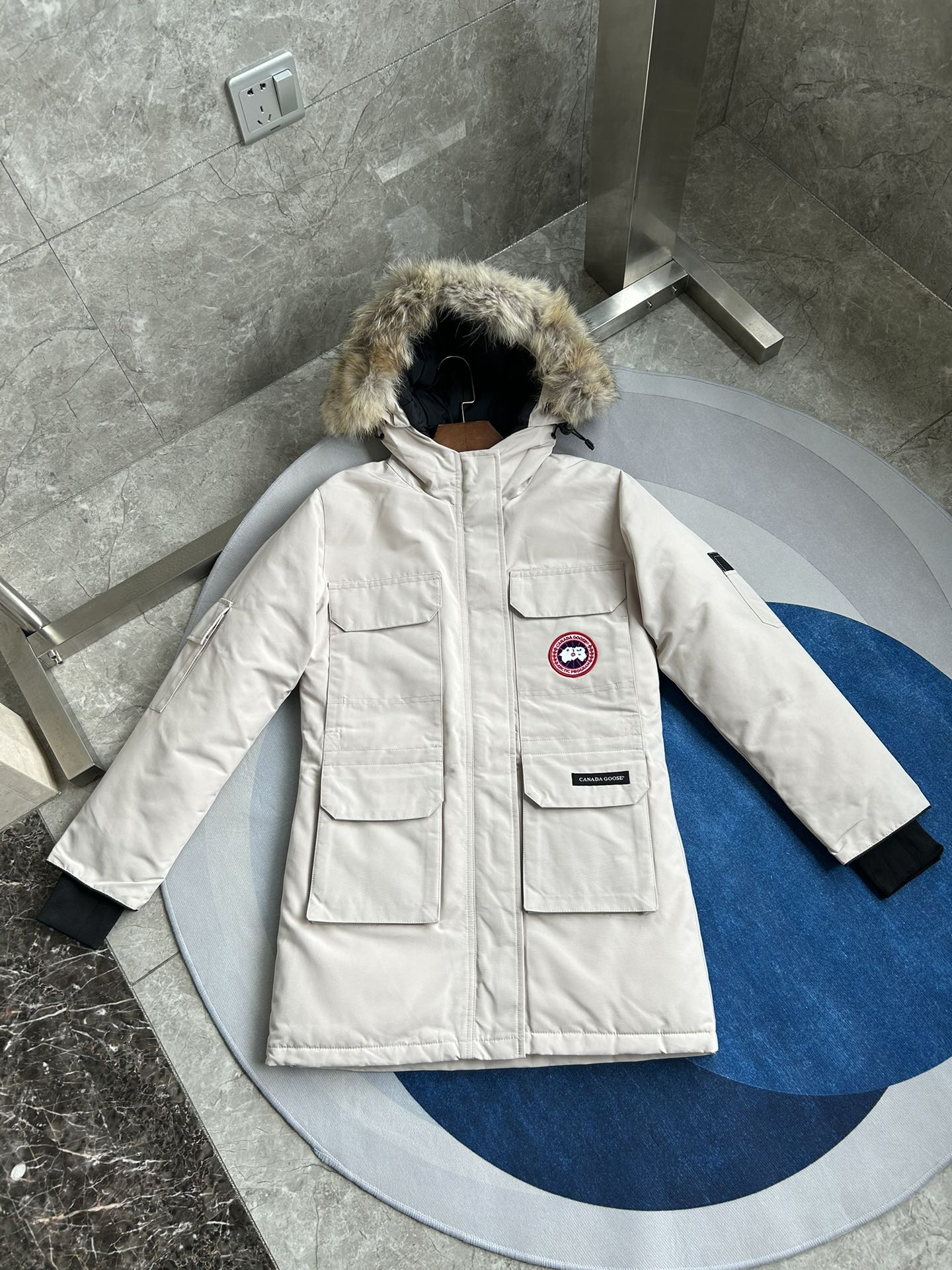 Canada Goose Down Feather Coat Long Sleeved For Women #1242253