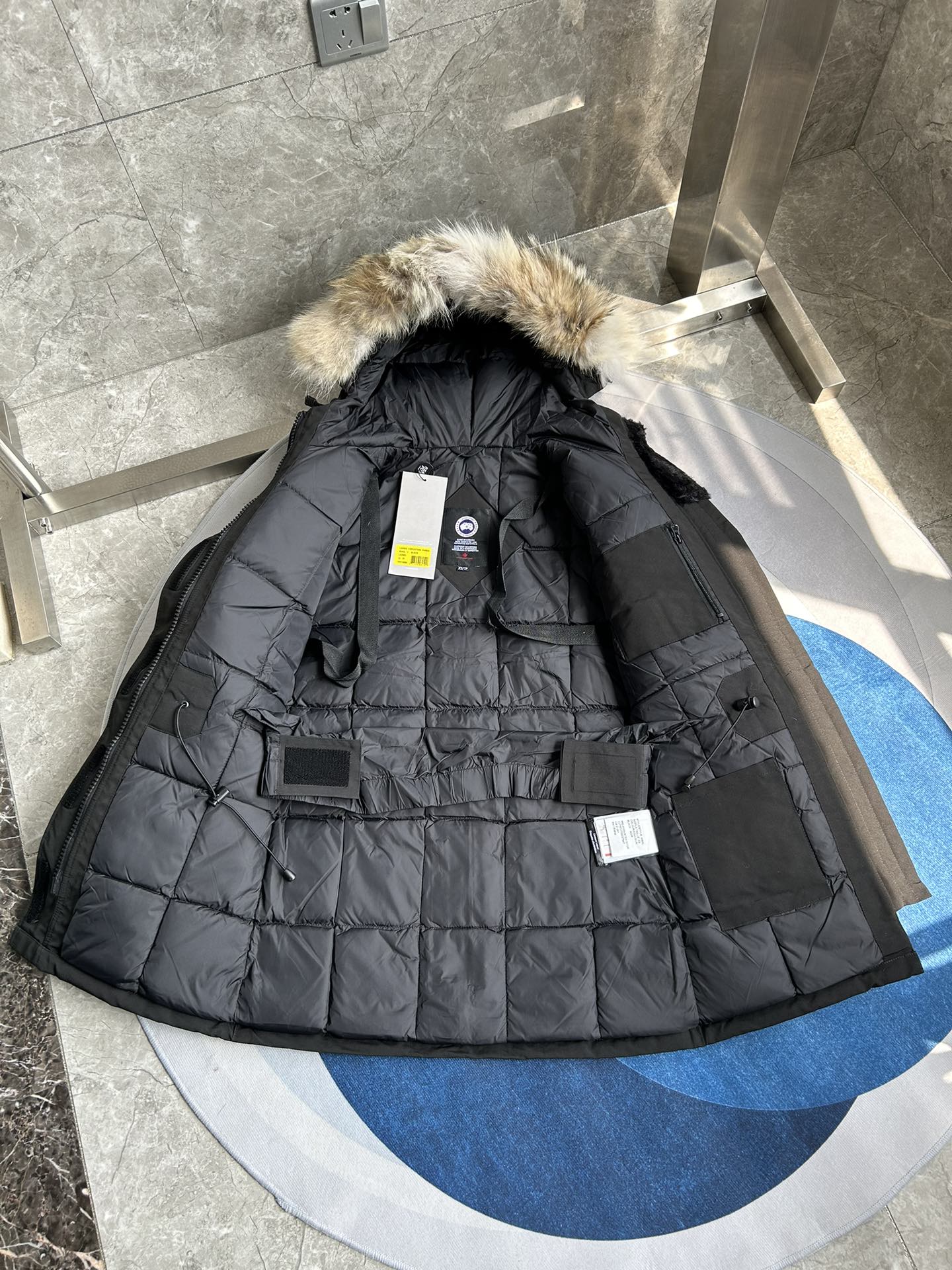 Canada Goose Down Feather Coat Long Sleeved For Women #1242263