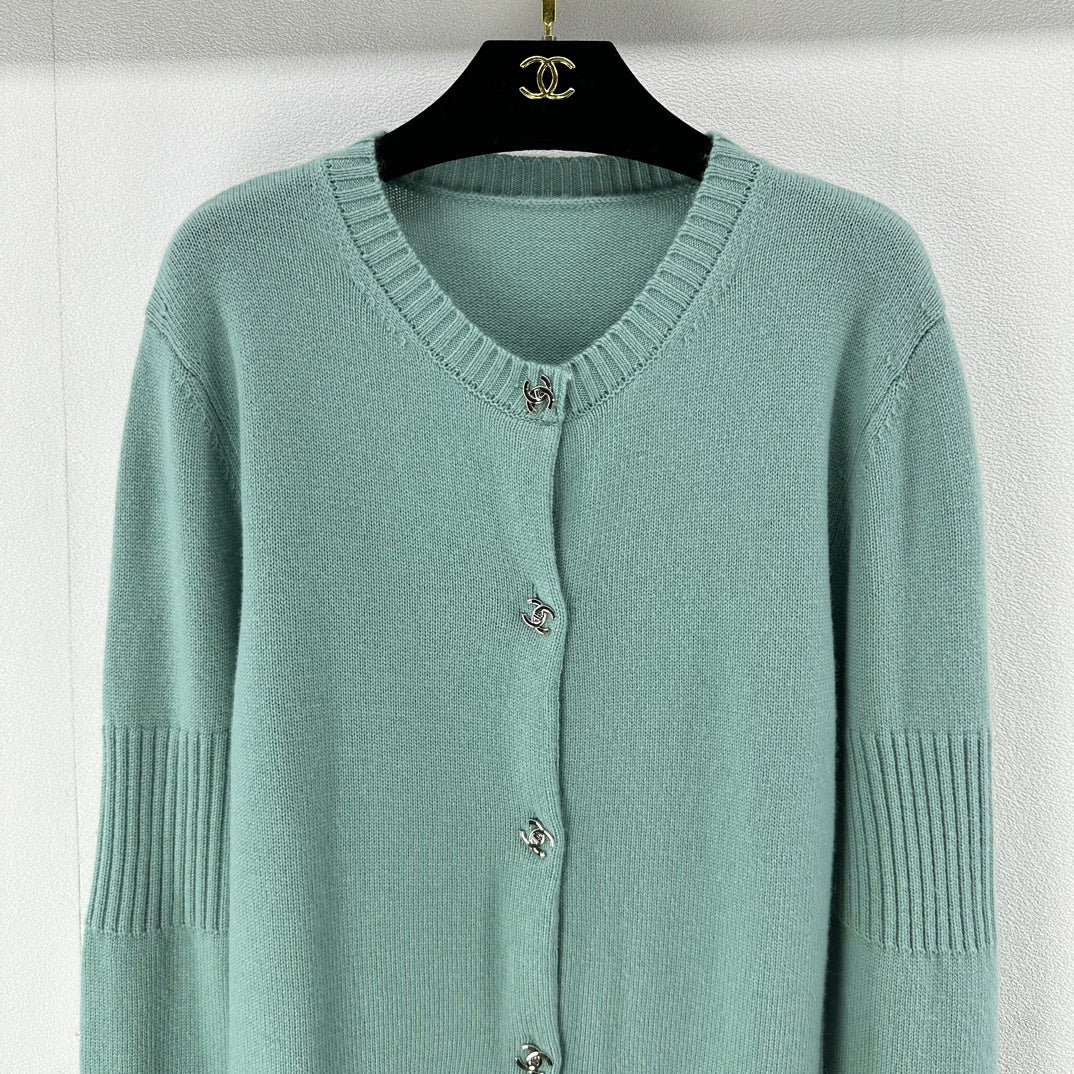 Chanel Sweaters Long Sleeved For Women #1242641