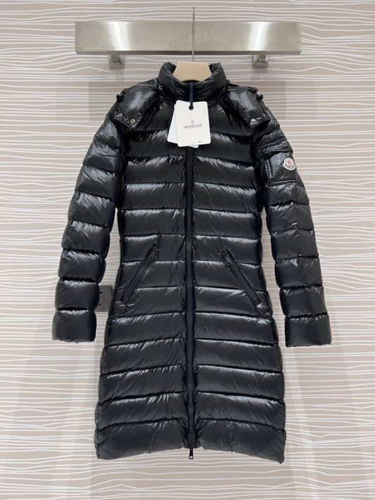 Moncler Down Feather Coat Long Sleeved For Women #1250938