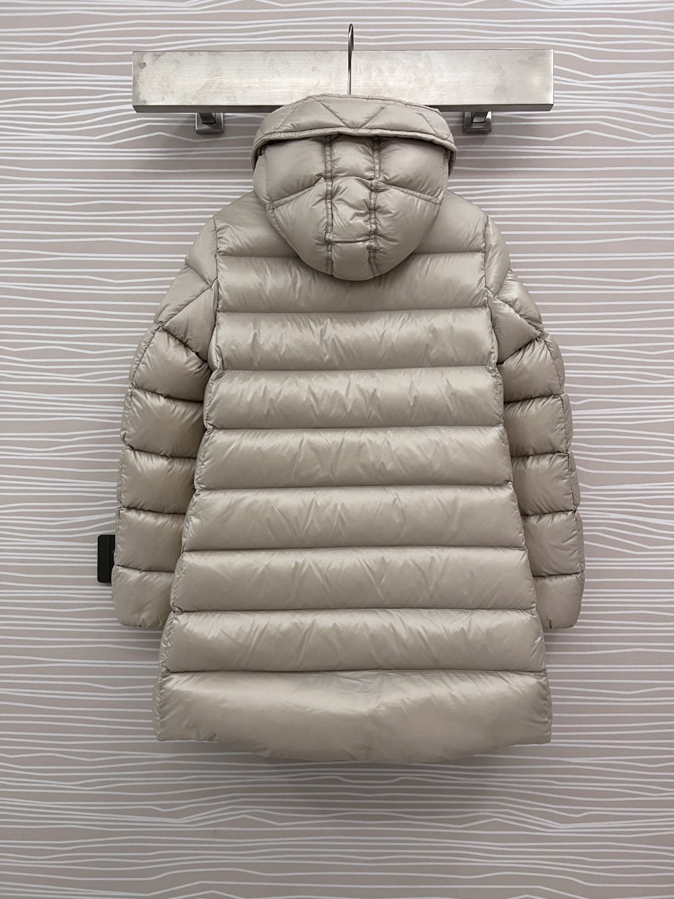 Moncler Down Feather Coat Long Sleeved For Women #1250940