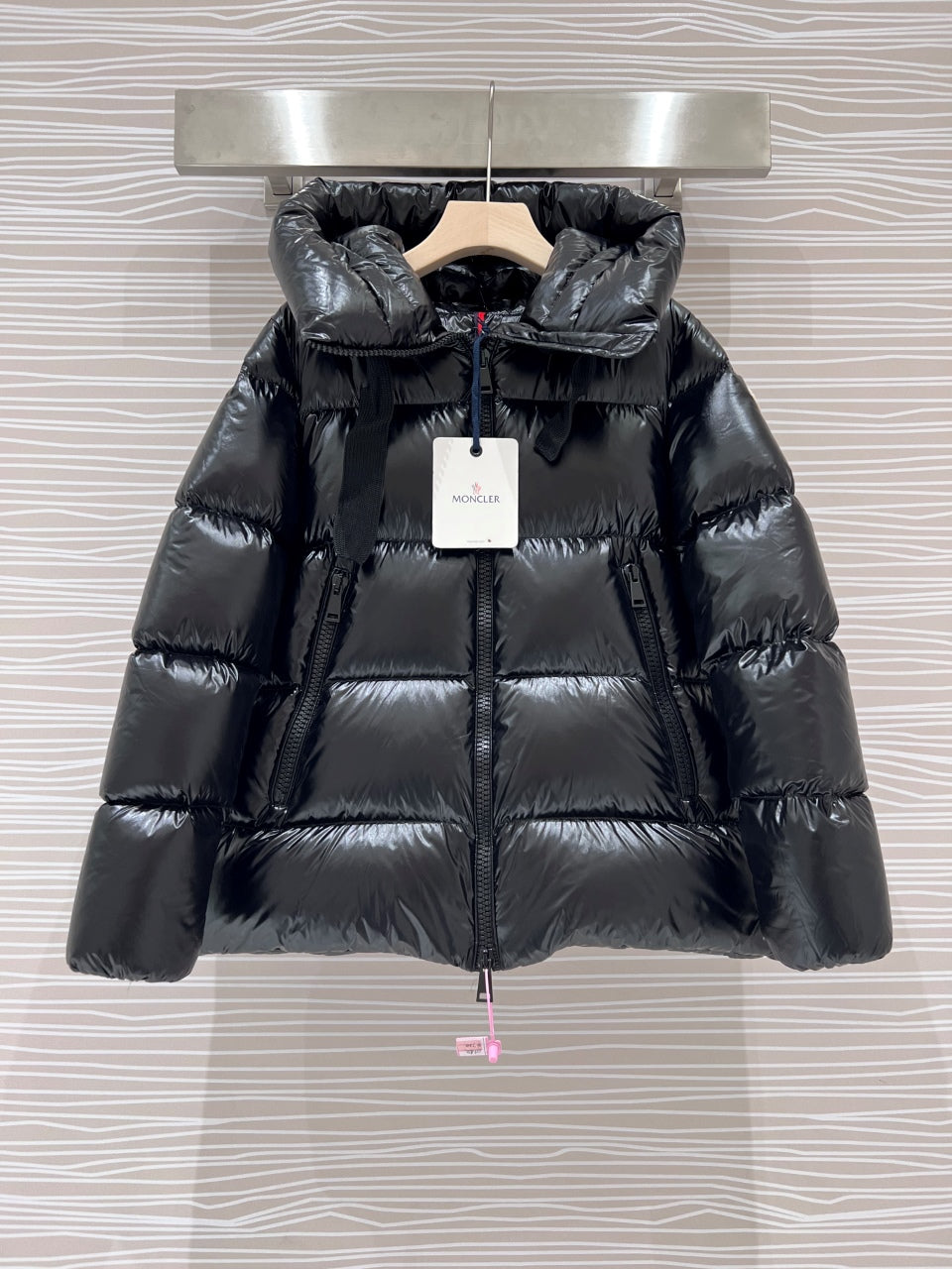 Moncler Down Feather Coat Long Sleeved For Women #1250945