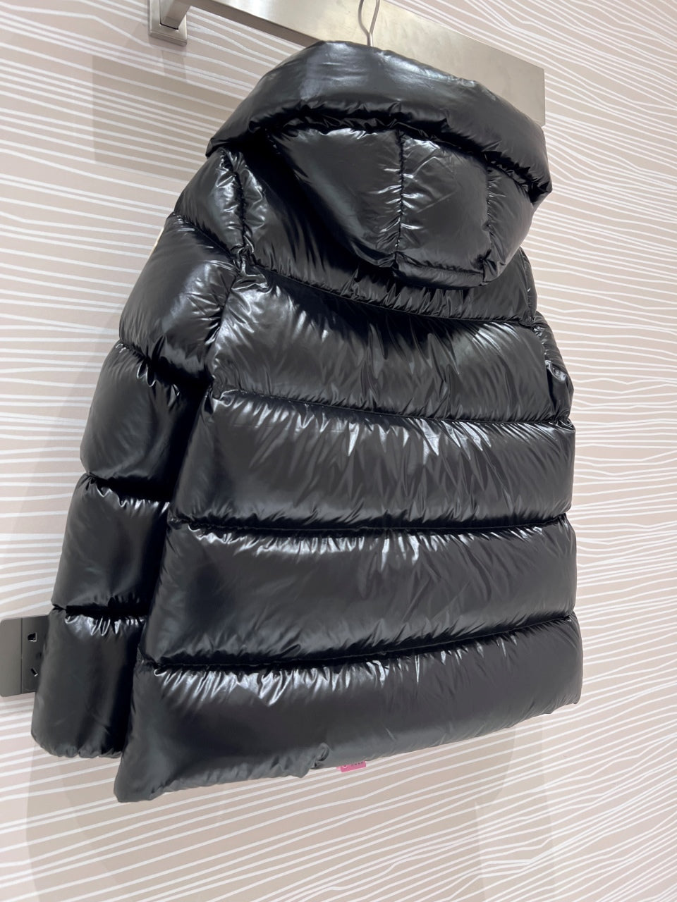 Moncler Down Feather Coat Long Sleeved For Women #1250945