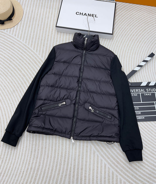 Moncler Jackets Long Sleeved For Women #1251636