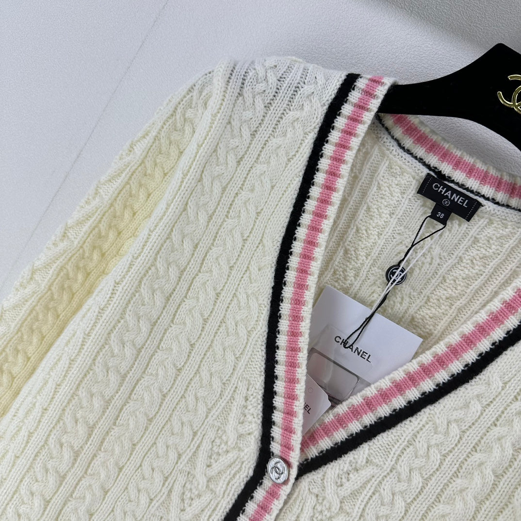 Chanel Sweaters Long Sleeved For Women #1251665