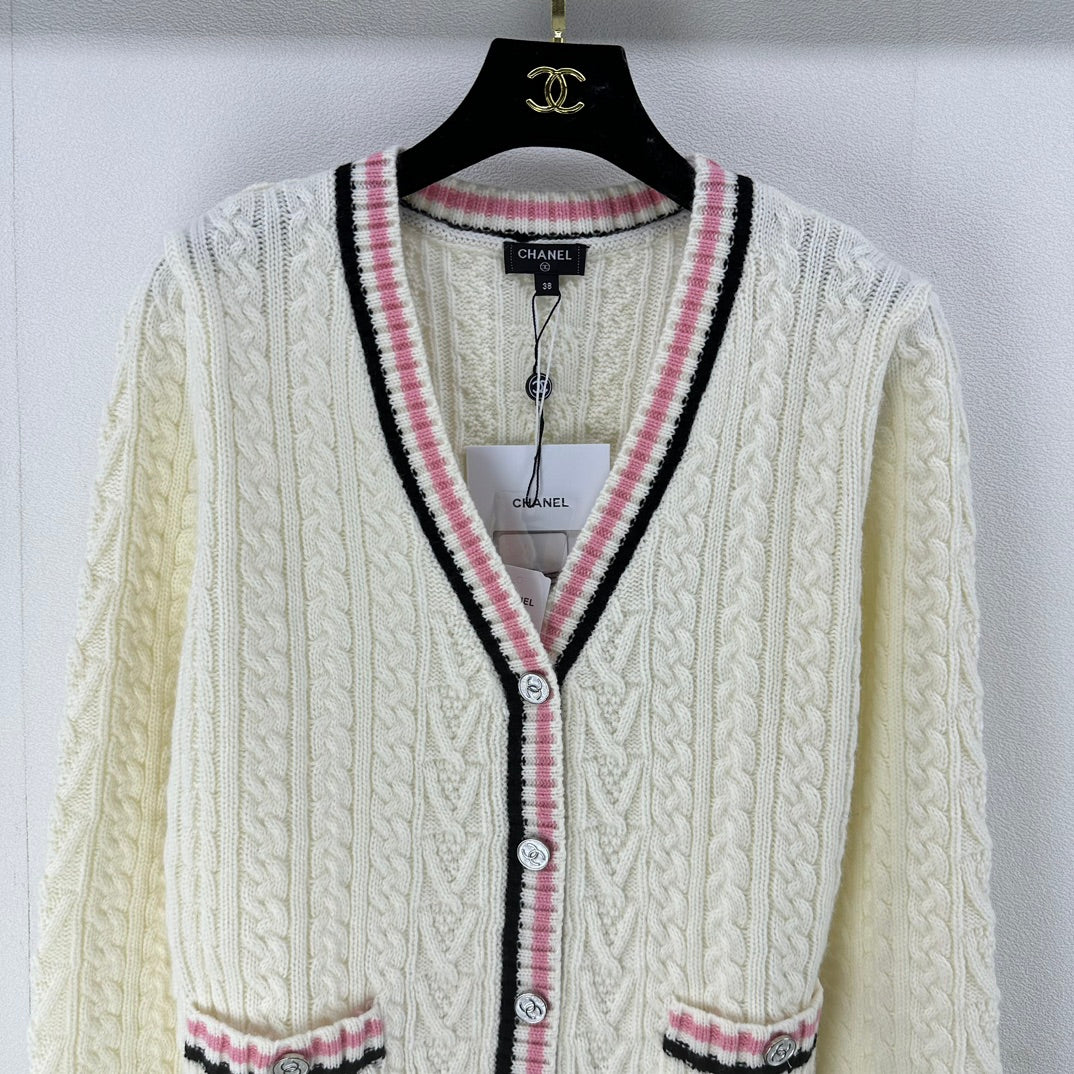 Chanel Sweaters Long Sleeved For Women #1251665