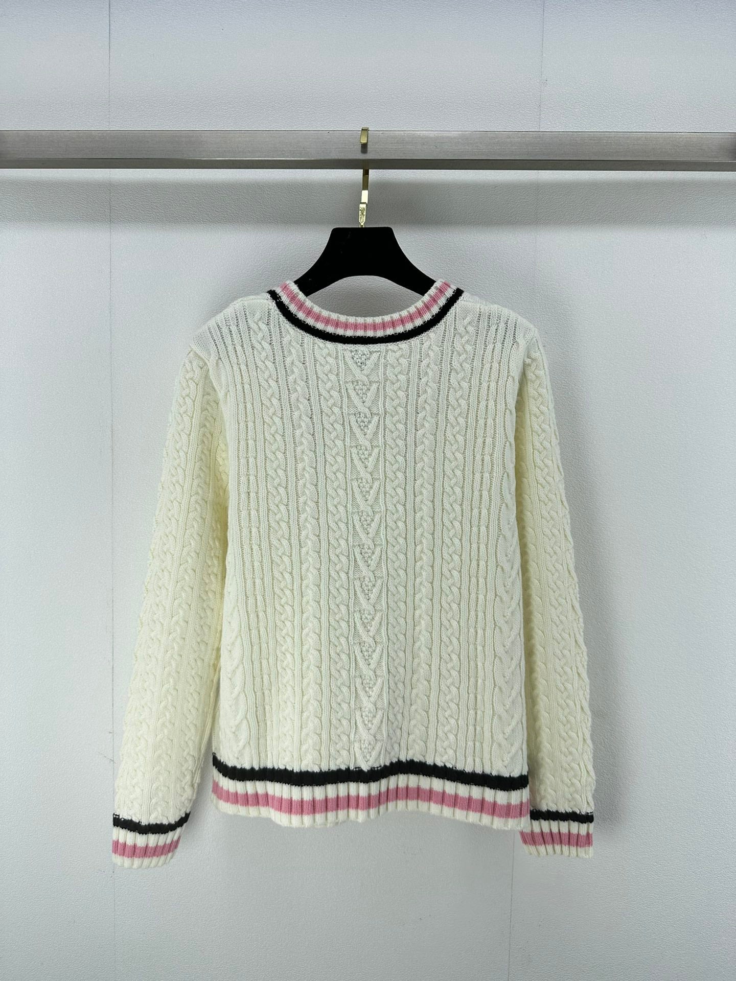 Chanel Sweaters Long Sleeved For Women #1251665