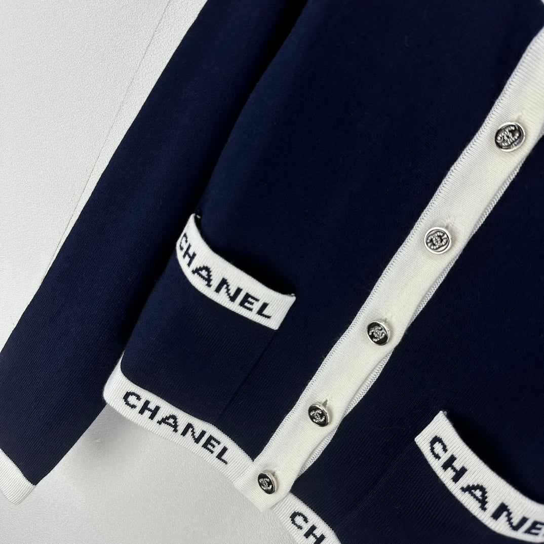 Chanel Sweaters Long Sleeved For Women #1251671