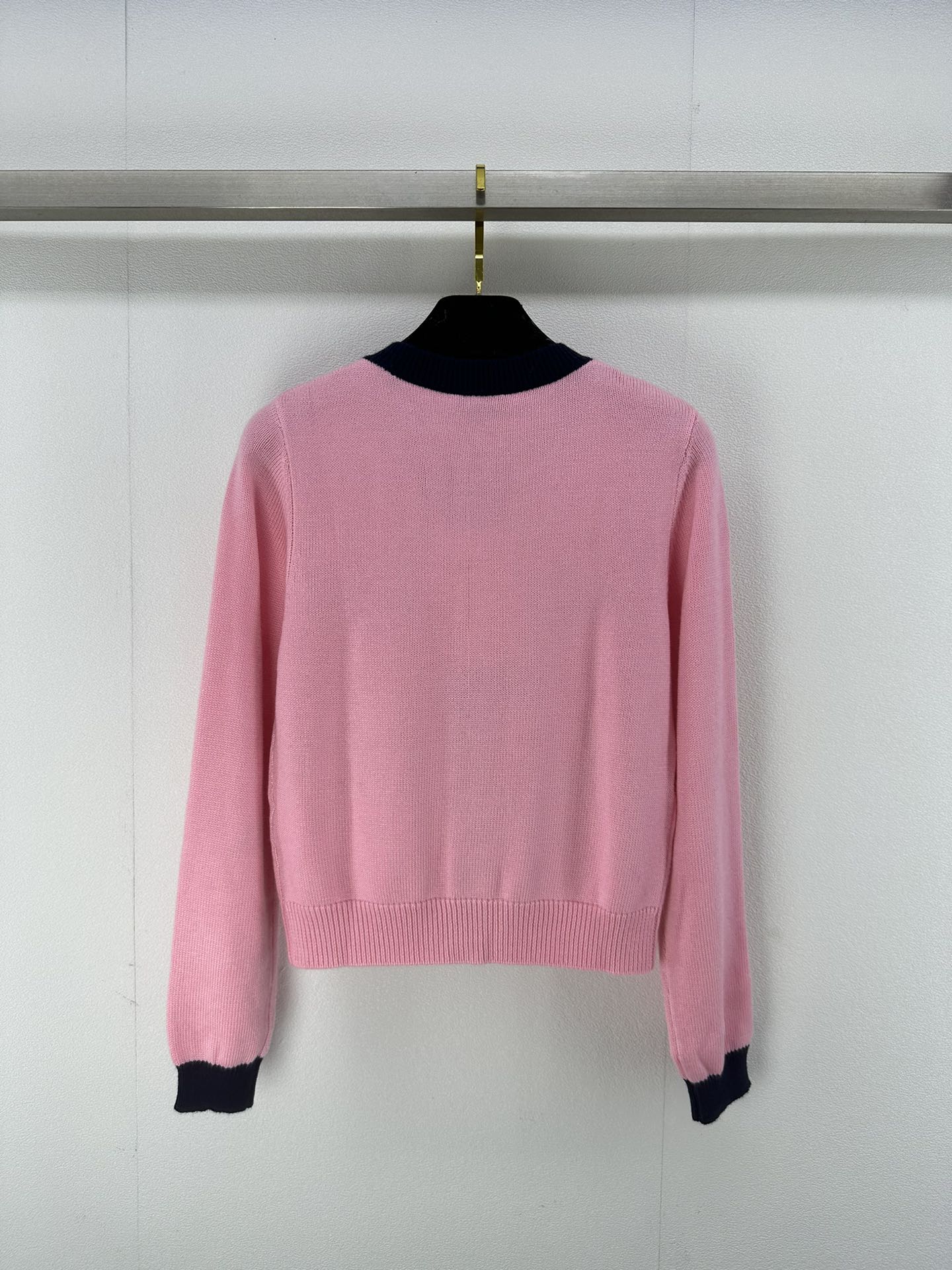 Chanel Sweaters Long Sleeved For Women #1251739