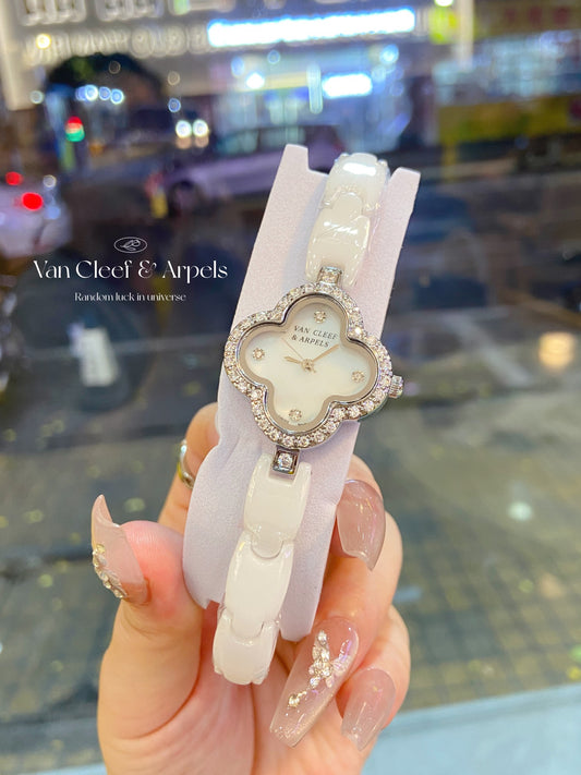 Van Cleef & Arpels Watches For Women #1256062