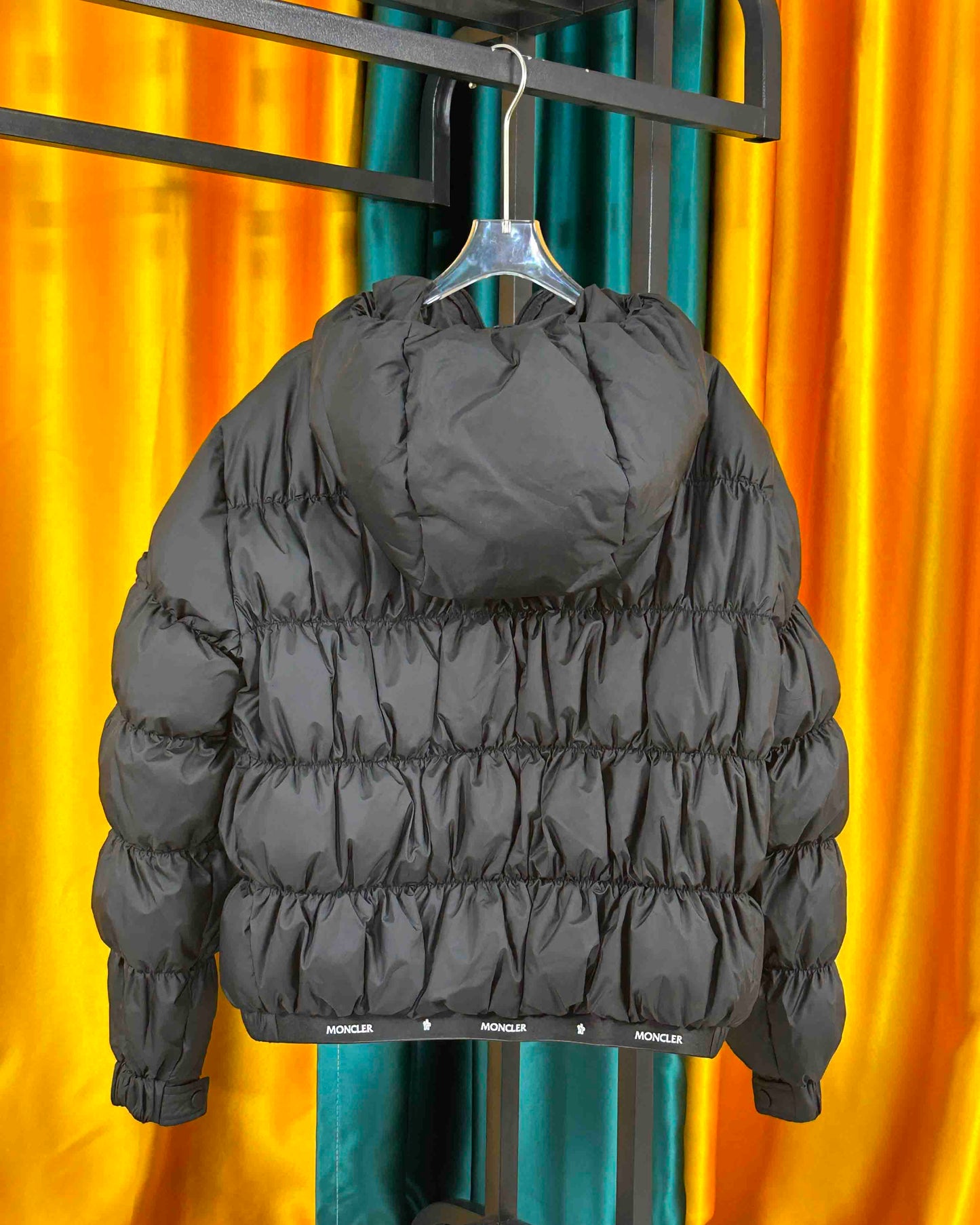 Moncler Down Feather Coat Long Sleeved For Women #1256992