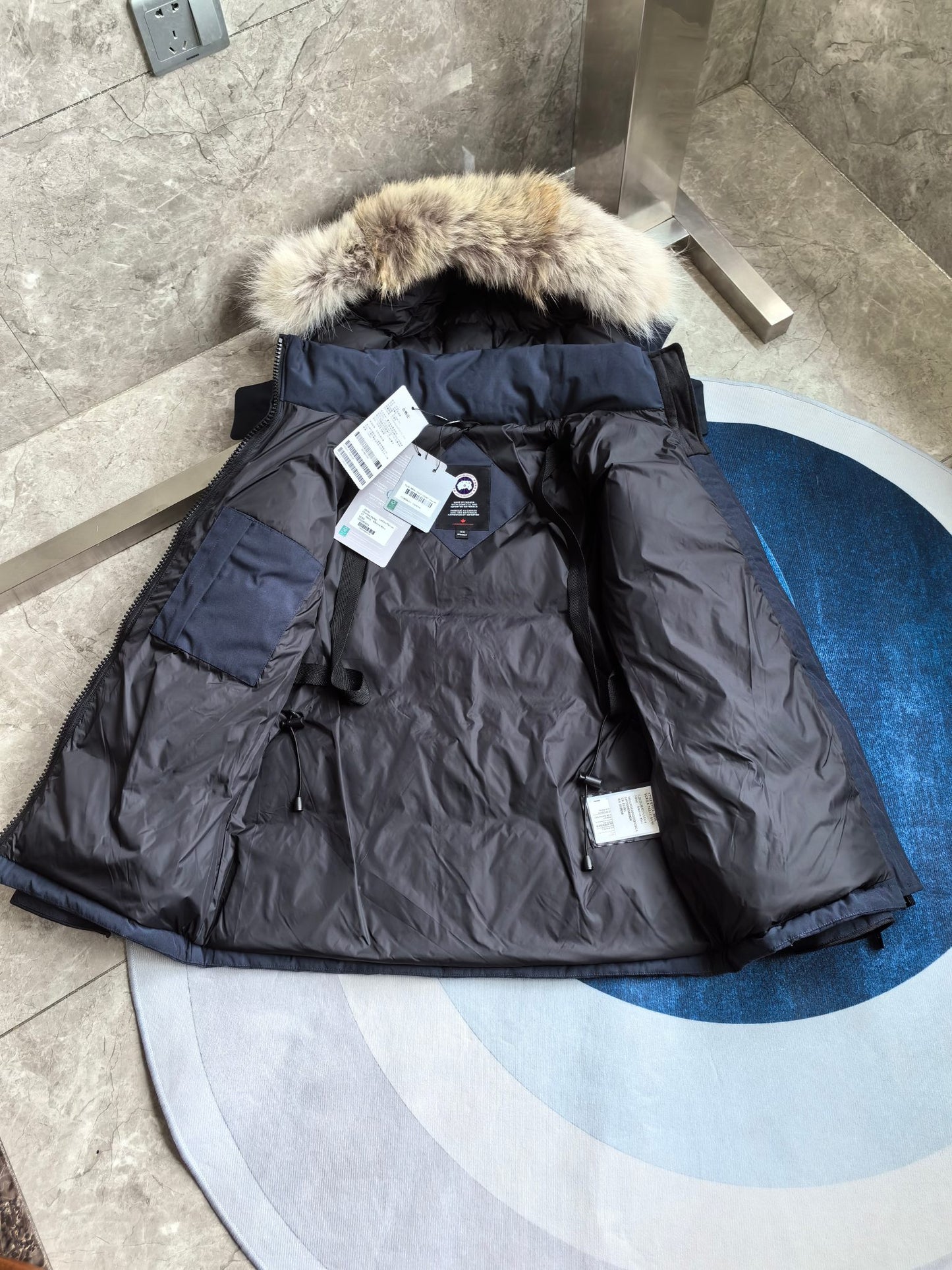 Canada Goose Down Feather Coat Long Sleeved For Women #1257000