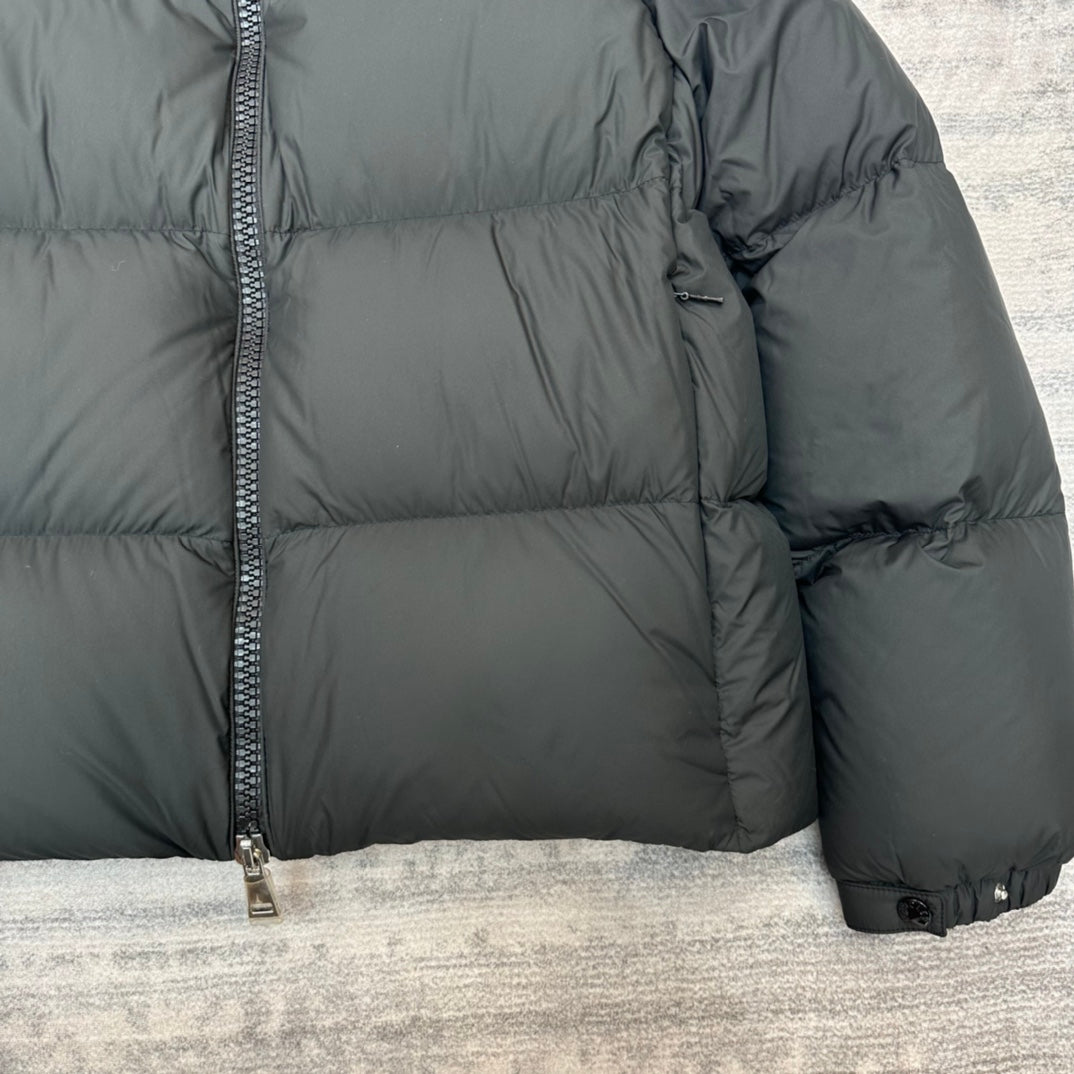 Moncler Down Feather Coat Long Sleeved For Women #1259971