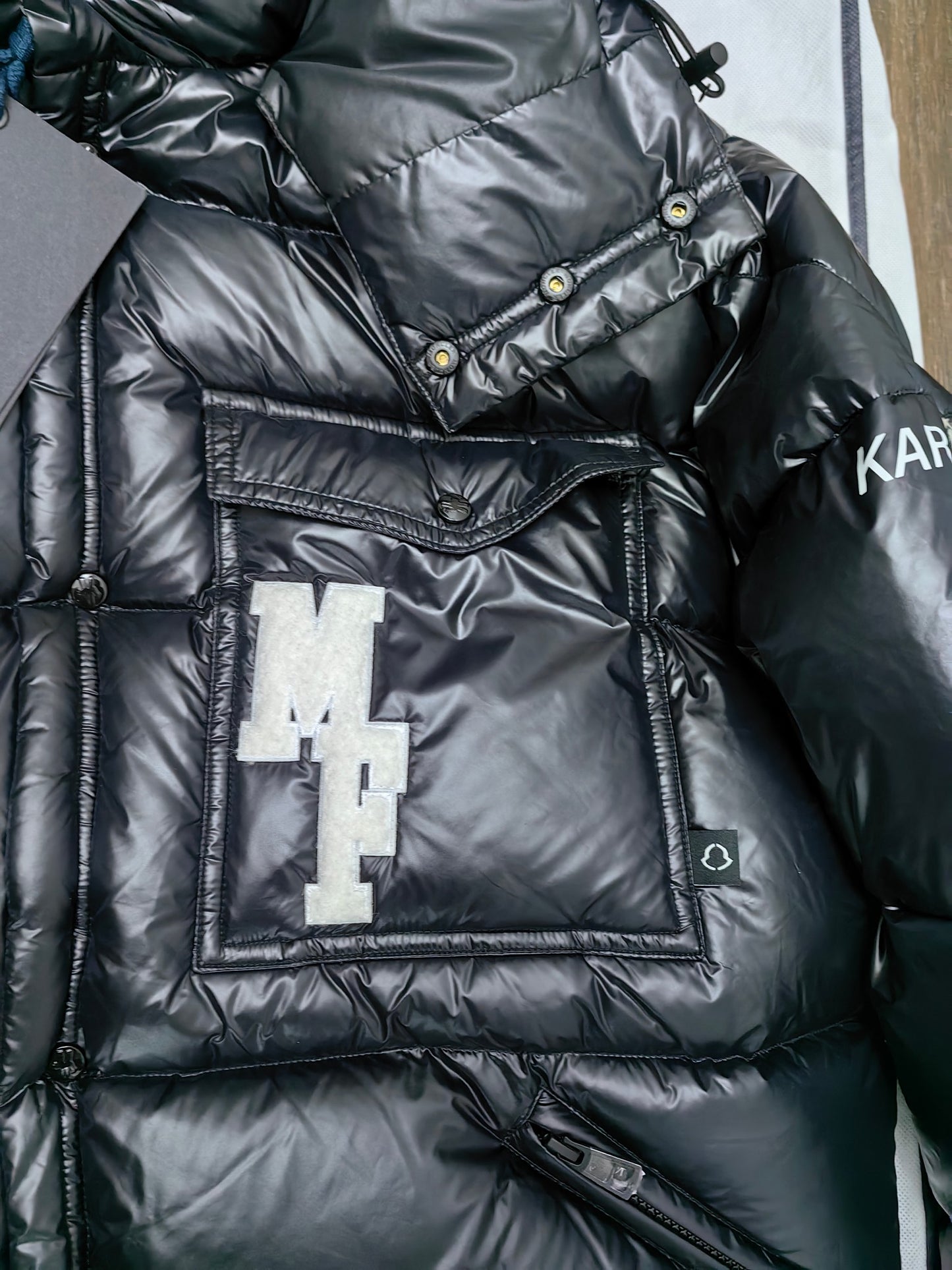 Moncler Down Feather Coat Long Sleeved For Men #1260000