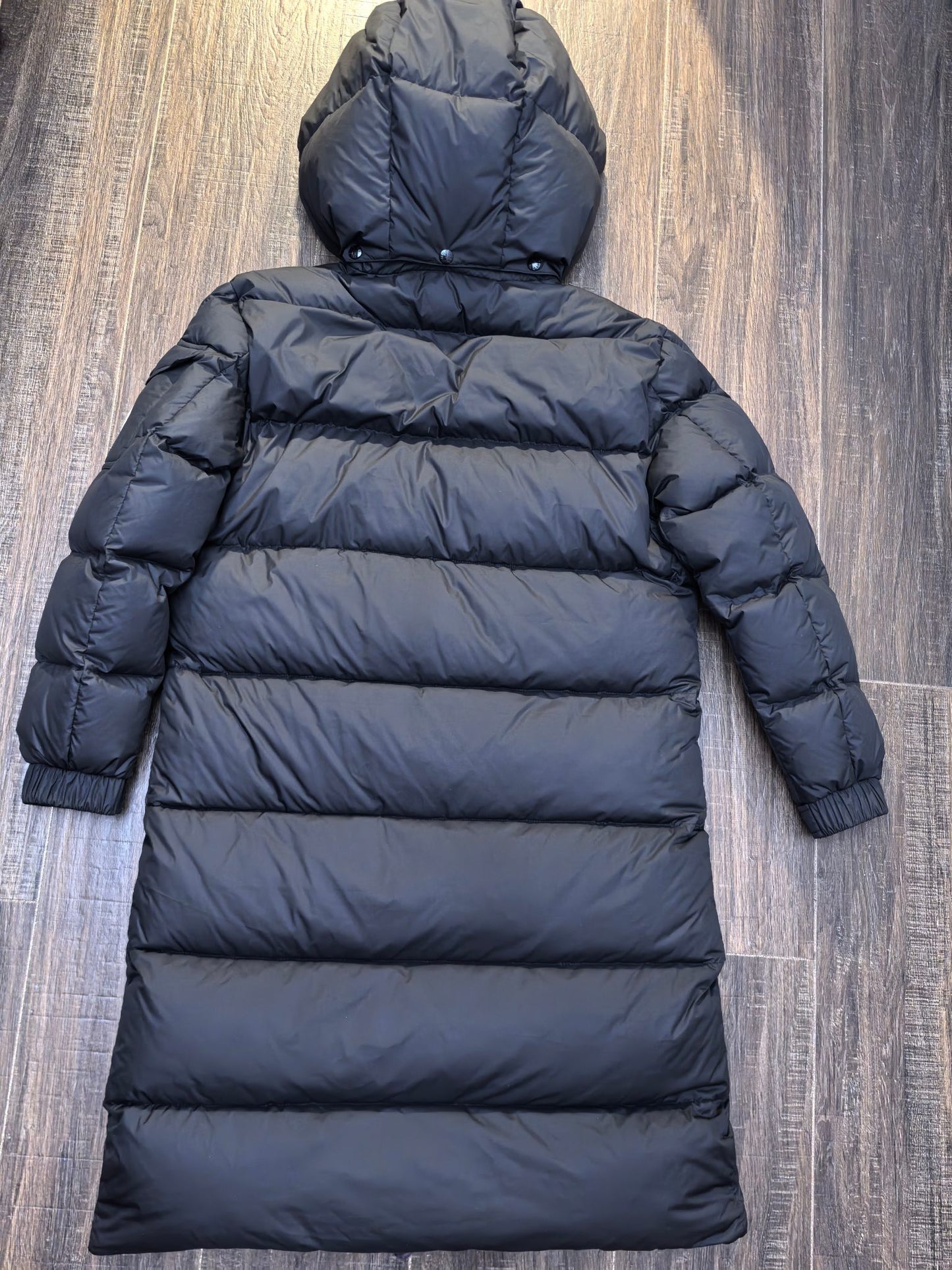 Moncler Down Feather Coat Long Sleeved For Men #1260014