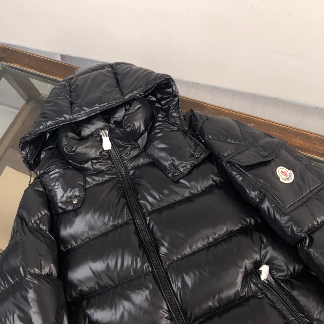 Moncler Down Feather Coat Long Sleeved For Men #1261608