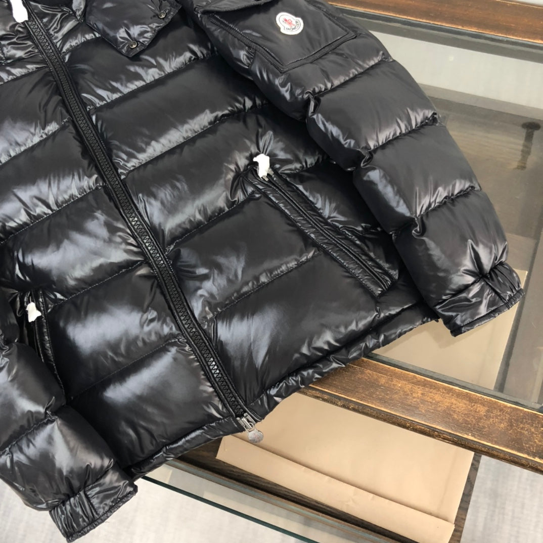 Moncler Down Feather Coat Long Sleeved For Men #1261608