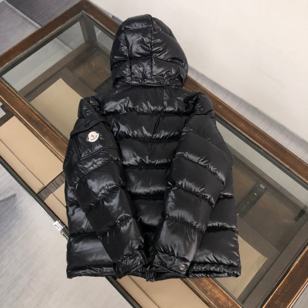 Moncler Down Feather Coat Long Sleeved For Men #1261608