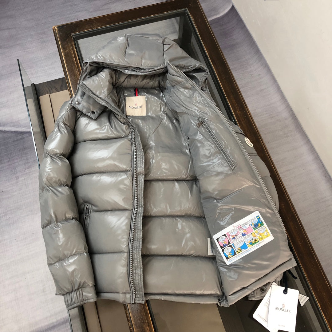 Moncler Down Feather Coat Long Sleeved For Men #1261613