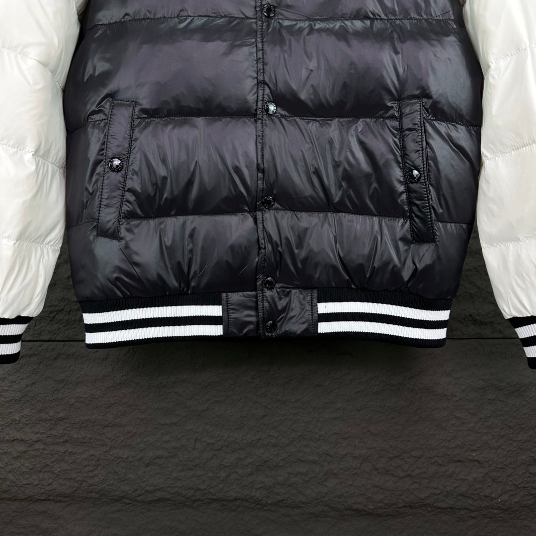 Moncler Down Feather Coat Long Sleeved For Men #1262646