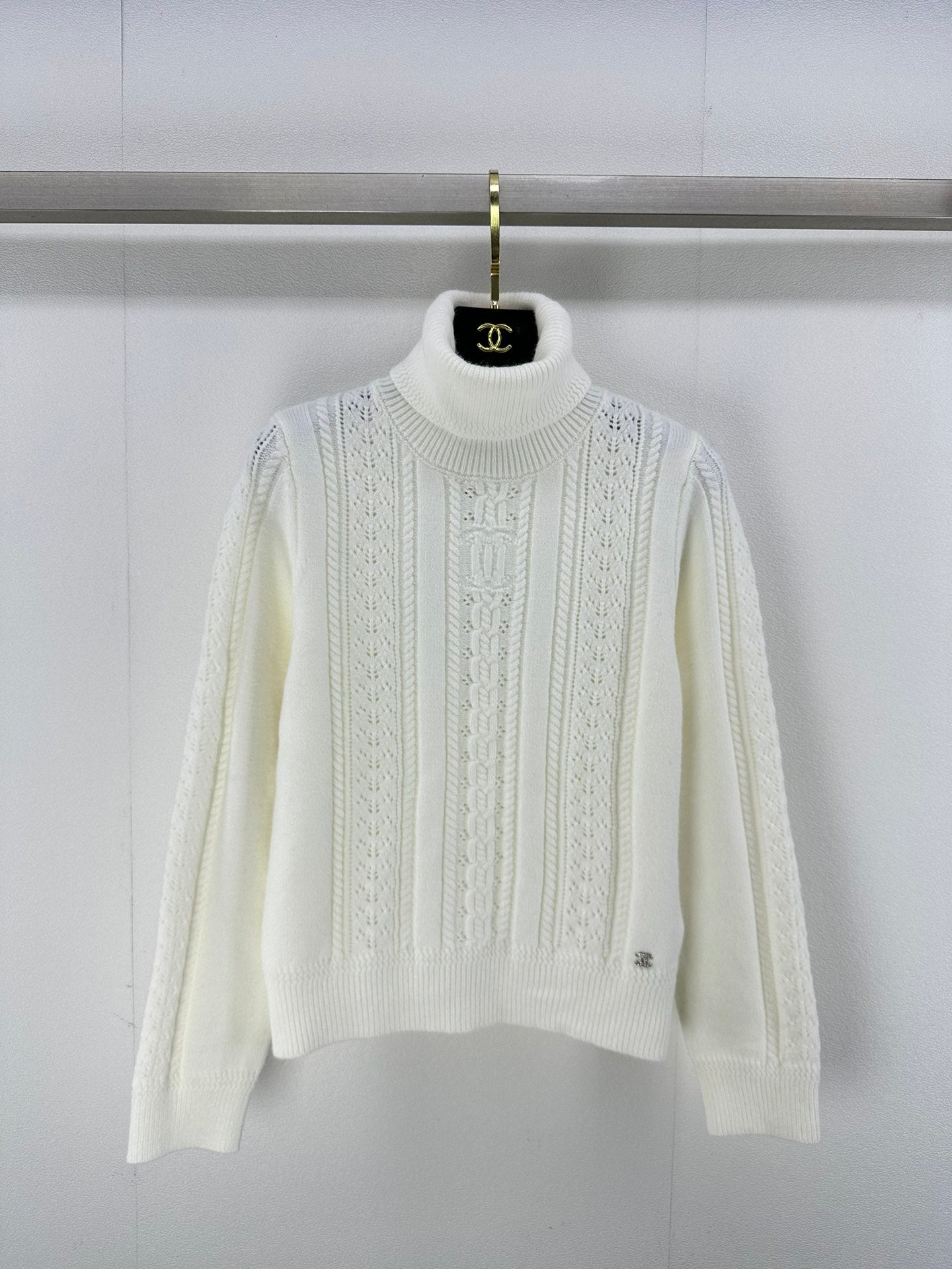 Chanel Sweaters Long Sleeved For Women #1264128