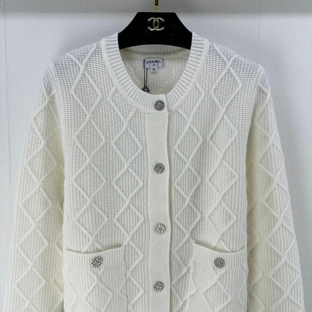 Chanel Sweaters Long Sleeved For Women #1264144