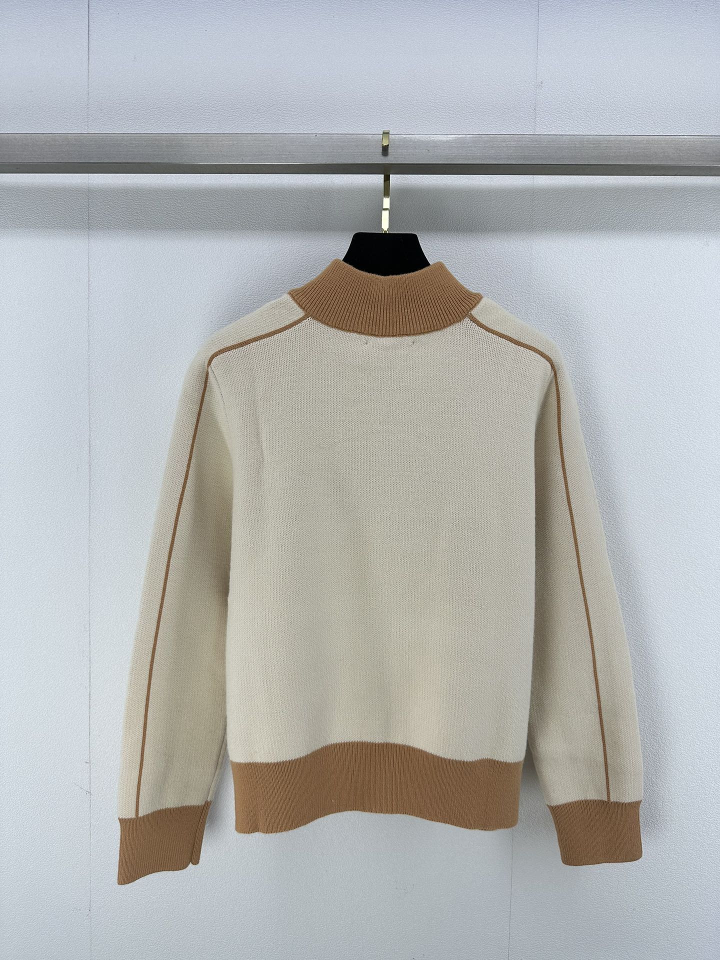 Celine Sweaters Long Sleeved For Women #1264161