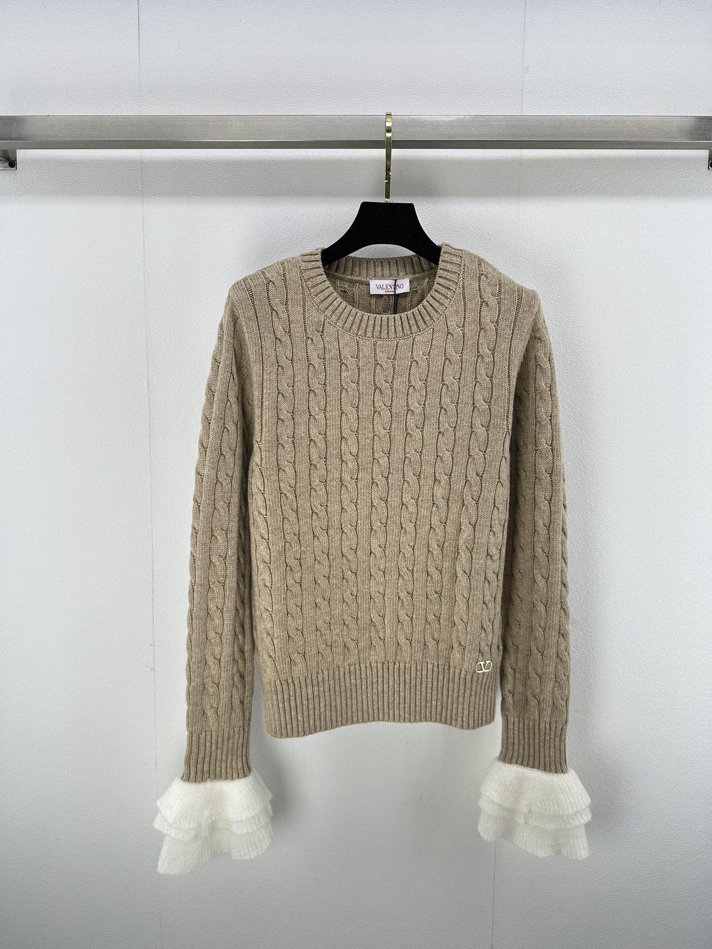 Valentino Sweaters Long Sleeved For Women #1264330