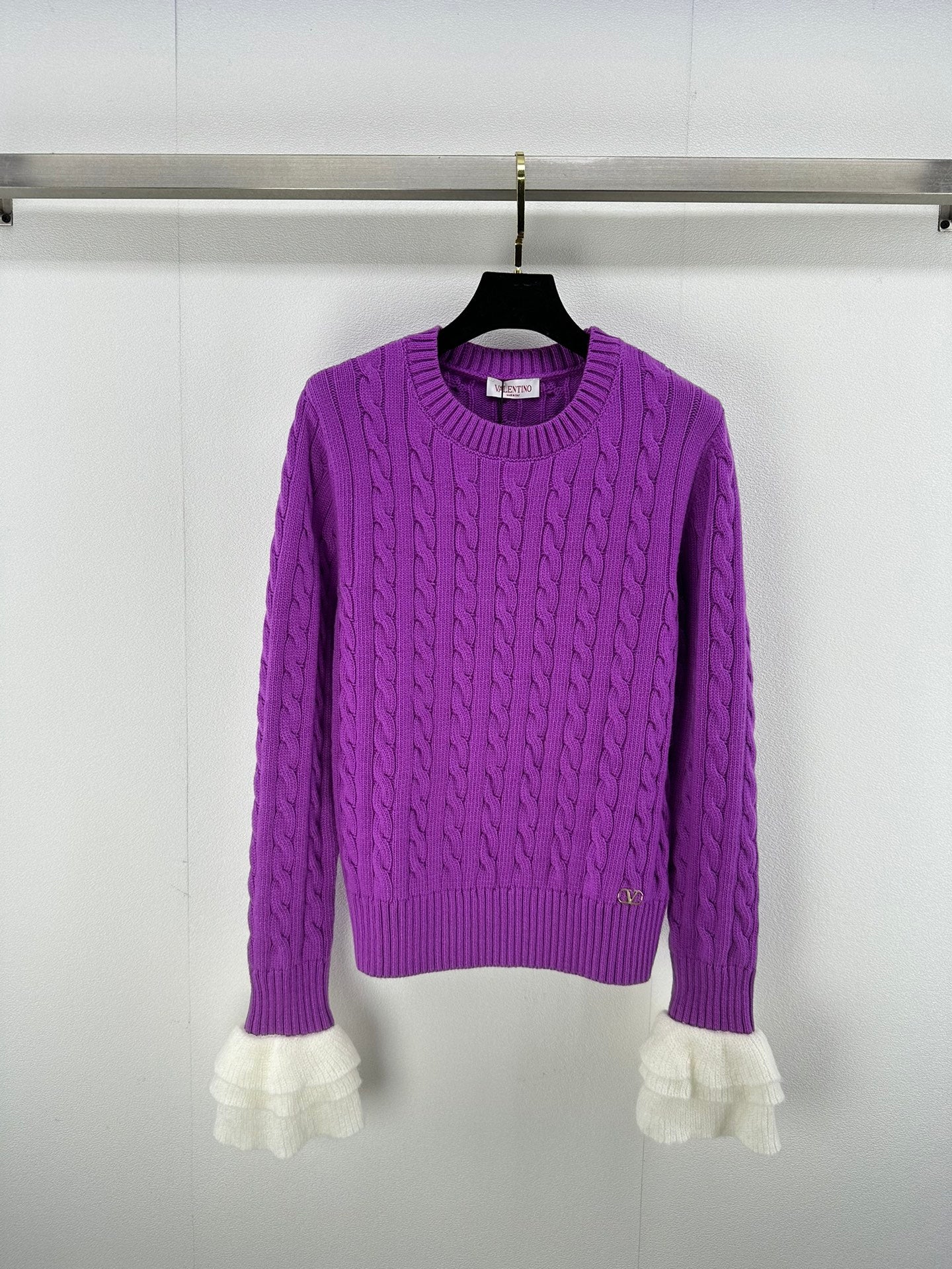 Valentino Sweaters Long Sleeved For Women #1264334