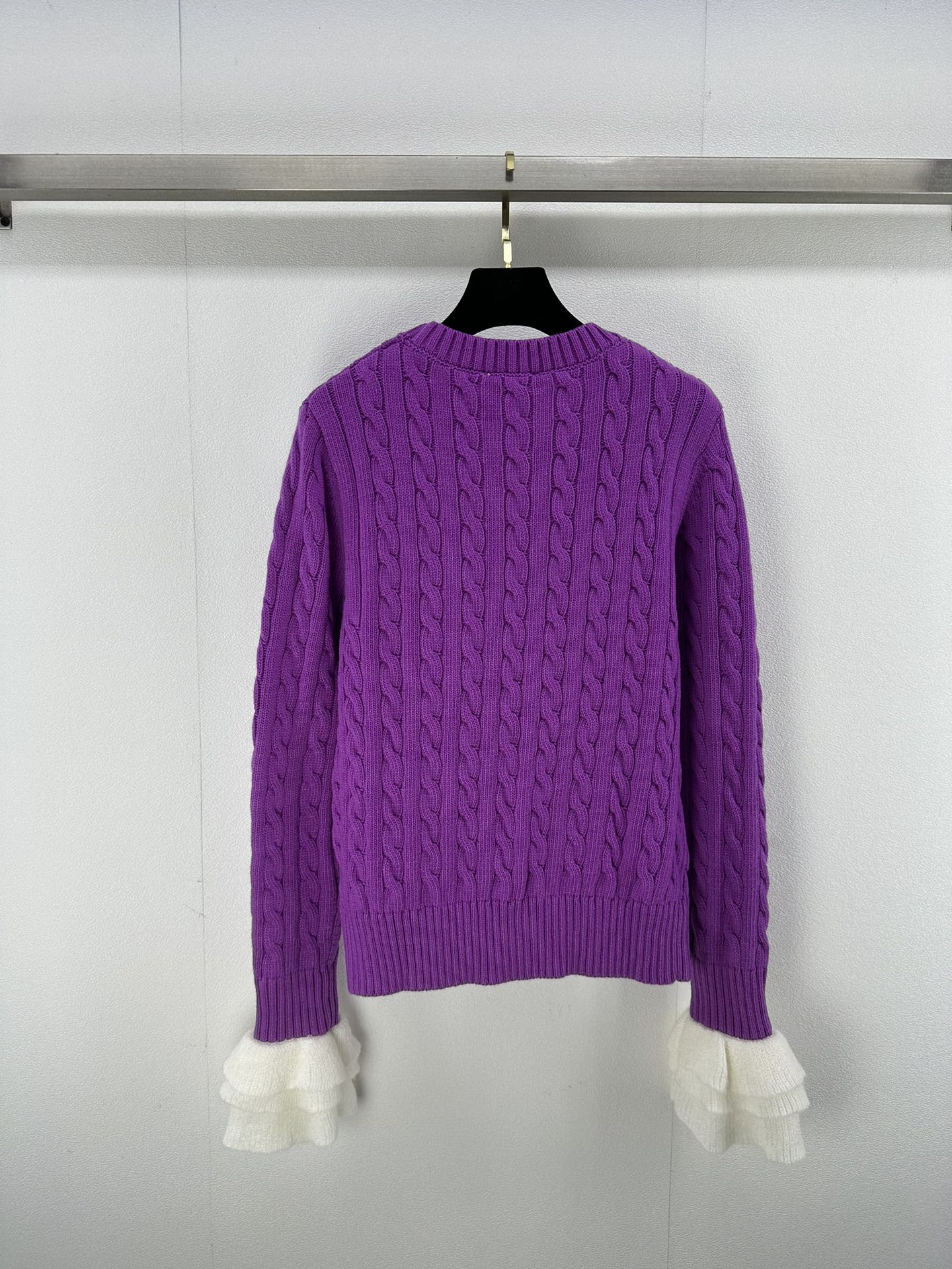 Valentino Sweaters Long Sleeved For Women #1264334